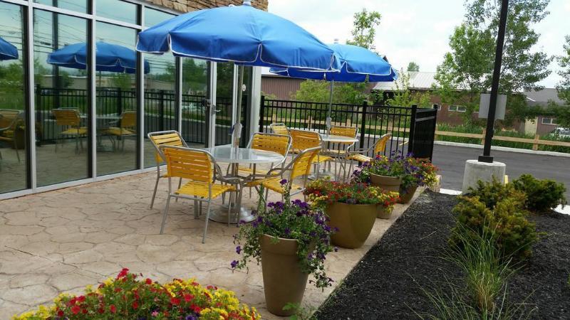 Hotel Fairfield & By Marriott Plattsburgh