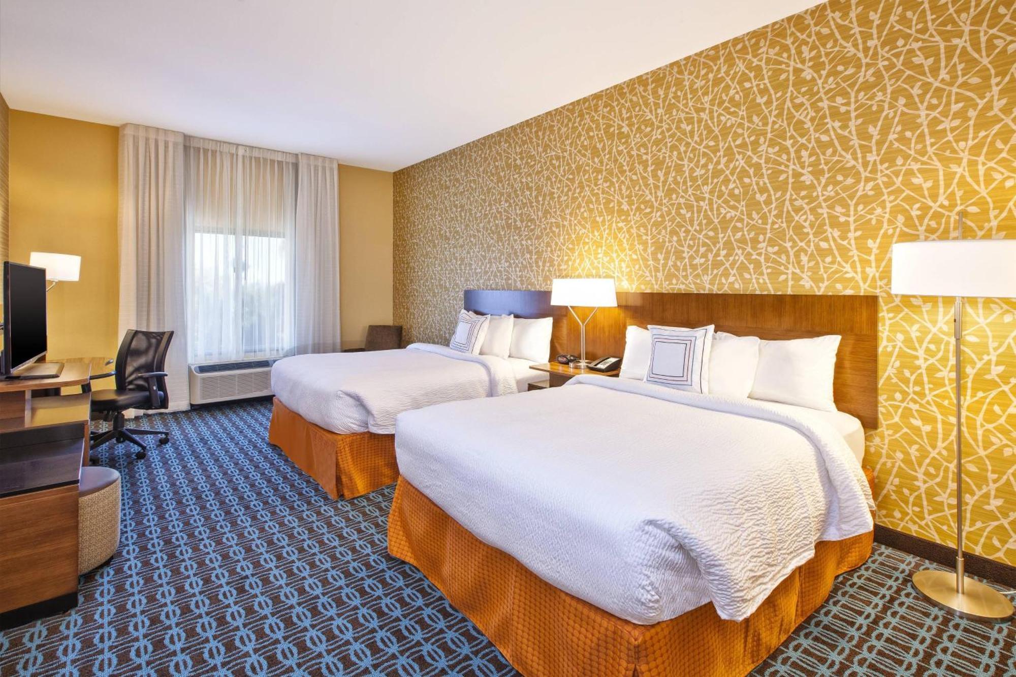 Hotel Fairfield & By Marriott Plattsburgh